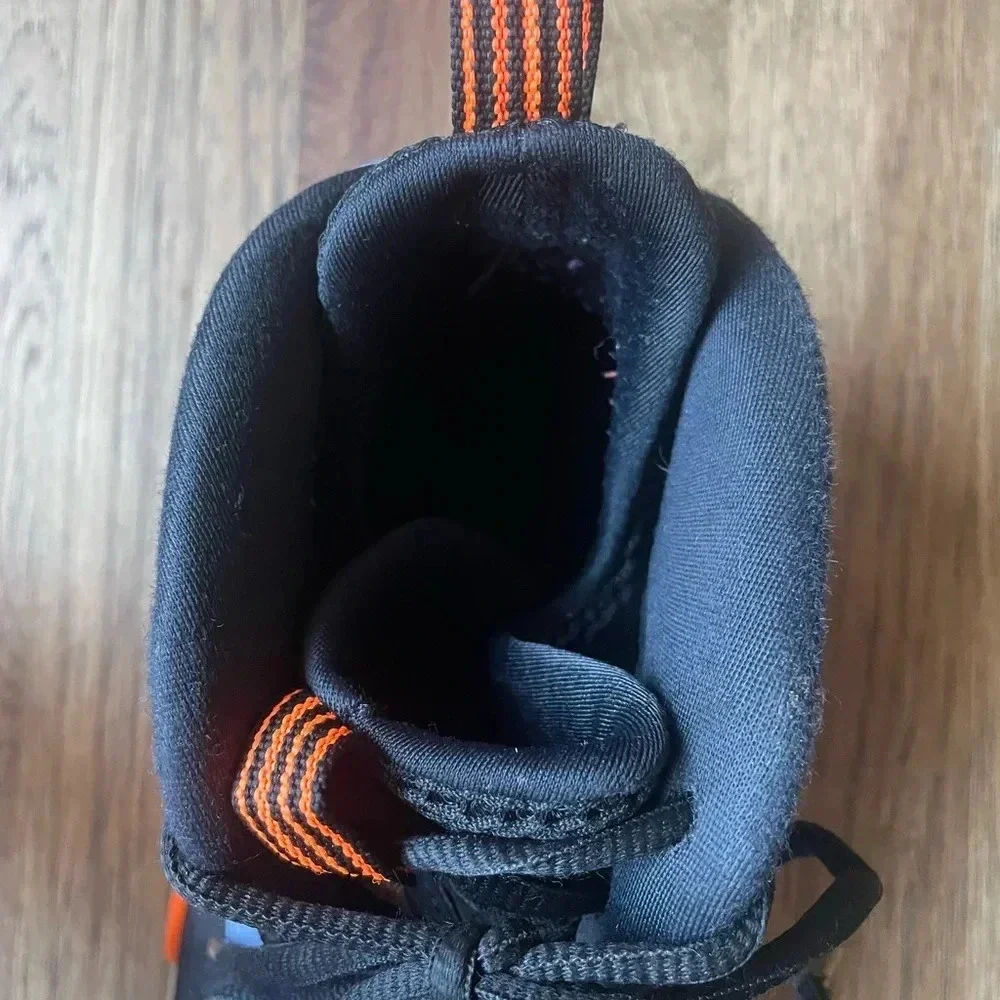 Nike Little Posite One (Kids) Sz 6.5Y Basketball Shoe Athletic Athlesiure Sports